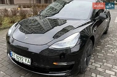 Tesla Model 3  2018