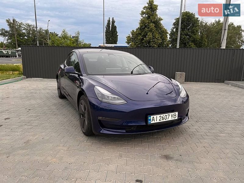 Седан Tesla Model 3 2023 в Киеве фото 2 Седан Tesla Model 3 2023 в Киеве