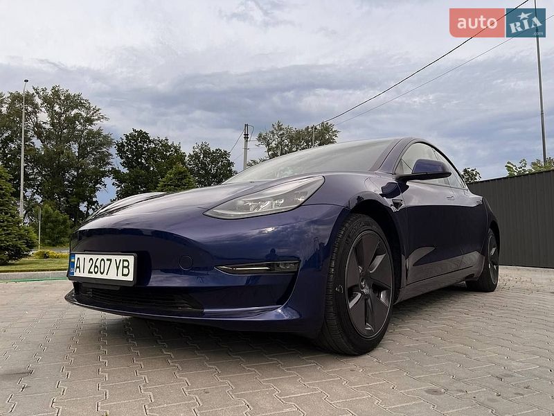 Седан Tesla Model 3 2023 в Киеве фото 3 Седан Tesla Model 3 2023 в Киеве