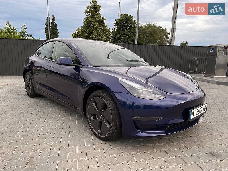 Седан Tesla Model 3 2023 в Киеве фото 5 Седан Tesla Model 3 2023 в Киеве