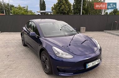 Седан Tesla Model 3 2023 в Киеве фото 14 Седан Tesla Model 3 2023 в Киеве