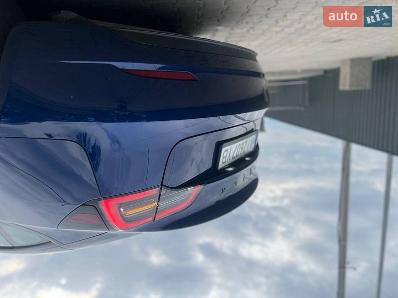 Седан Tesla Model 3 2023 в Киеве фото 30 Седан Tesla Model 3 2023 в Киеве