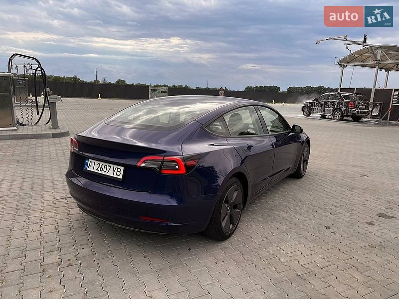 Седан Tesla Model 3 2023 в Киеве фото 19 Седан Tesla Model 3 2023 в Киеве