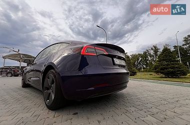 Седан Tesla Model 3 2023 в Киеве фото 20 Седан Tesla Model 3 2023 в Киеве