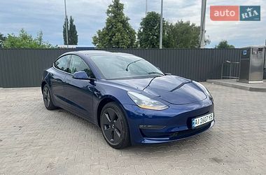 Седан Tesla Model 3 2023 в Киеве фото 15 Седан Tesla Model 3 2023 в Киеве