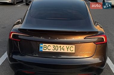 Седан Tesla Model 3 2024 в Золочеві