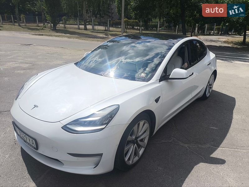 Tesla Model 3 2019 Tesla Model 3 2019