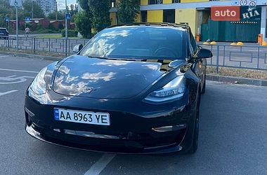 Седан Tesla Model 3 2018 в Киеве фото Седан Tesla Model 3 2018 в Киеве