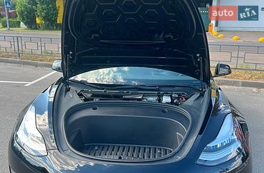 Седан Tesla Model 3 2018 в Киеве фото 8 Седан Tesla Model 3 2018 в Киеве