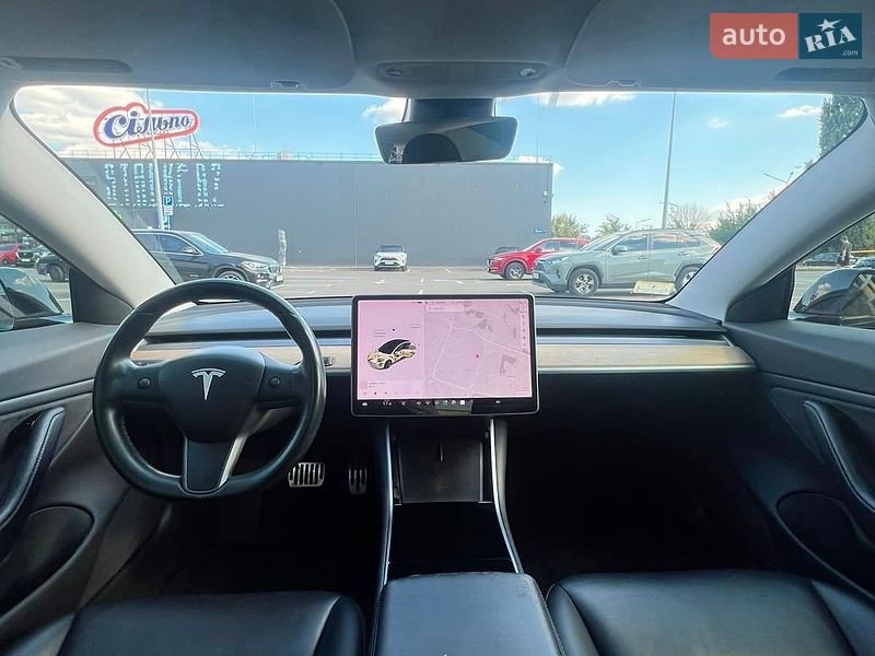 Седан Tesla Model 3 2018 в Киеве фото 10 Седан Tesla Model 3 2018 в Киеве