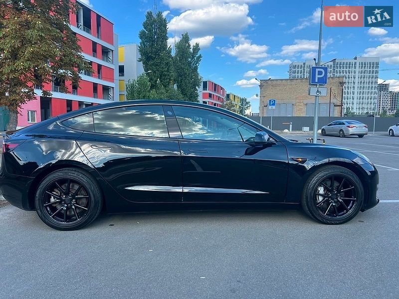 Седан Tesla Model 3 2018 в Киеве фото 6 Седан Tesla Model 3 2018 в Киеве