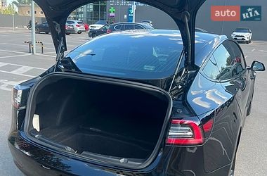 Седан Tesla Model 3 2018 в Киеве фото 5 Седан Tesla Model 3 2018 в Киеве