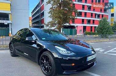 Седан Tesla Model 3 2018 в Киеве фото 7 Седан Tesla Model 3 2018 в Киеве