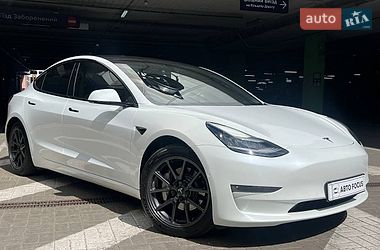 Tesla Model 3 2018