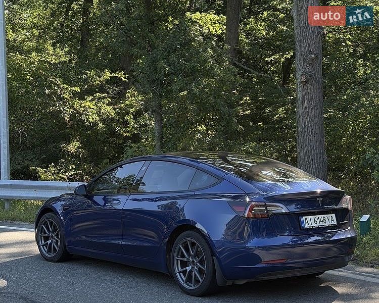 Седан Tesla Model 3 2022 в Борисполі