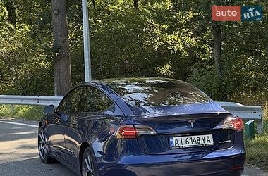 Седан Tesla Model 3 2022 в Борисполі