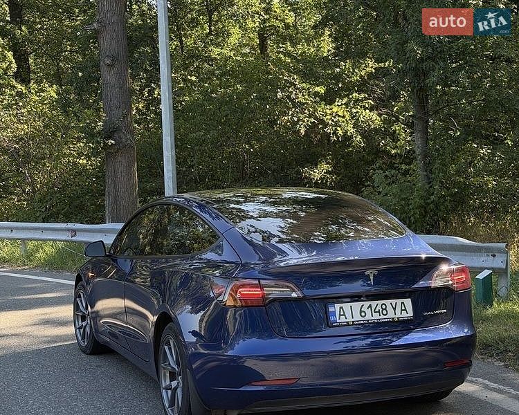 Седан Tesla Model 3 2022 в Борисполі