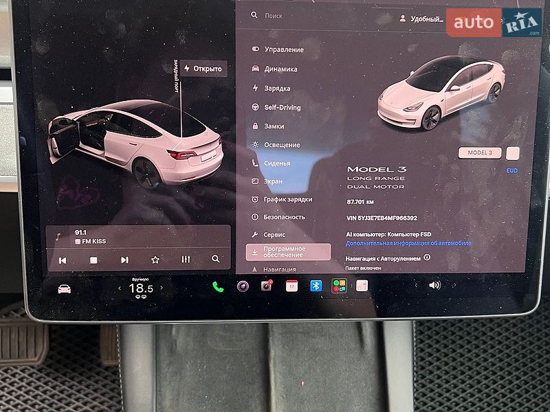 Седан Tesla Model 3 2021 в Львове
