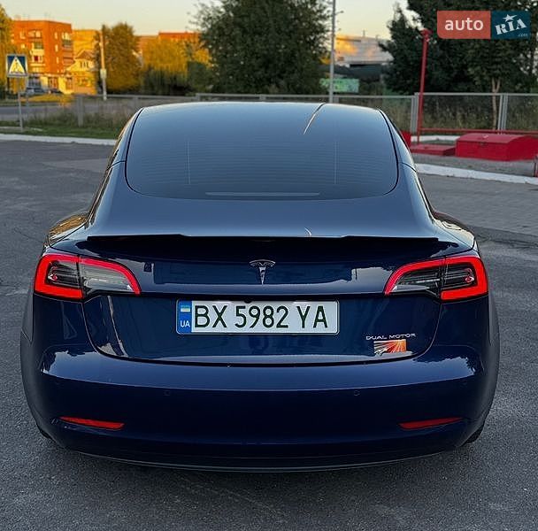 Седан Tesla Model 3 2022 в Виннице фото 7 Седан Tesla Model 3 2022 в Виннице