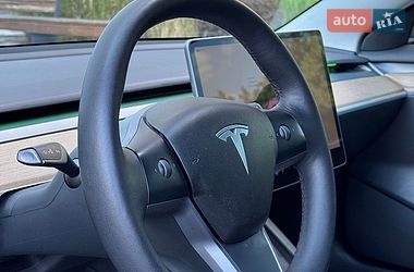 Седан Tesla Model 3 2022 в Києві