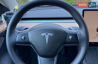 Седан Tesla Model 3 2022 в Києві
