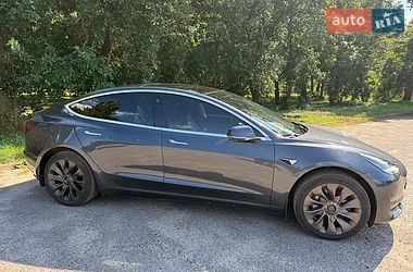 Седан Tesla Model 3 2019 в Харкові