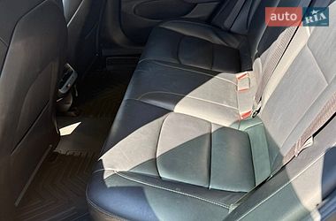 Седан Tesla Model 3 2019 в Харкові