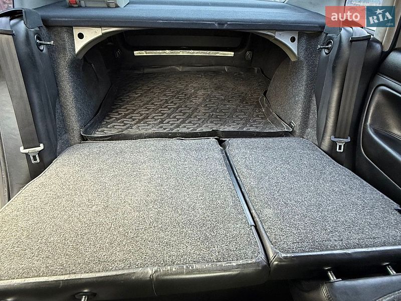 Седан Tesla Model 3 2019 в Харкові
