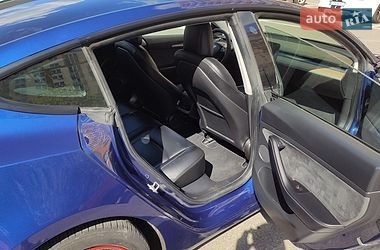 Седан Tesla Model 3 2021 в Києві