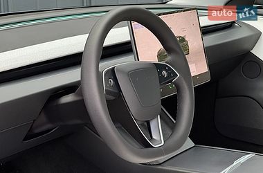 Седан Tesla Model 3 2024 в Луцке