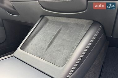 Седан Tesla Model 3 2024 в Луцке