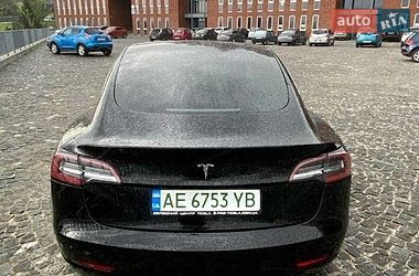 Седан Tesla Model 3 2019 в Вінниці