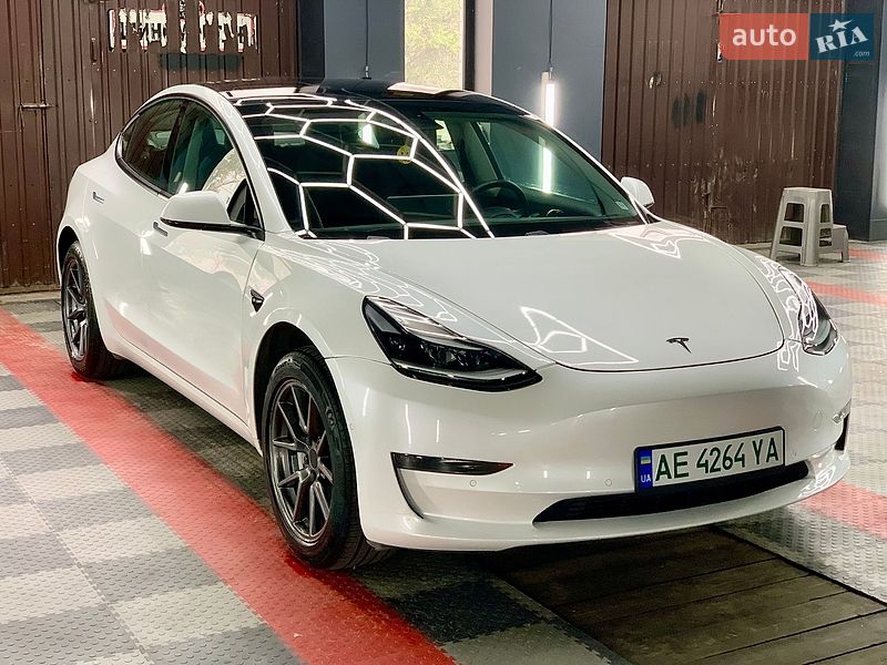 Седан Tesla Model 3 2021 в Каменском фото Седан Tesla Model 3 2021 в Каменском