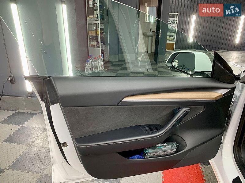 Седан Tesla Model 3 2021 в Каменском фото 18 Седан Tesla Model 3 2021 в Каменском