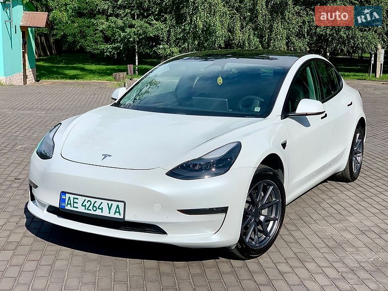 Седан Tesla Model 3 2021 в Каменском фото 37 Седан Tesla Model 3 2021 в Каменском