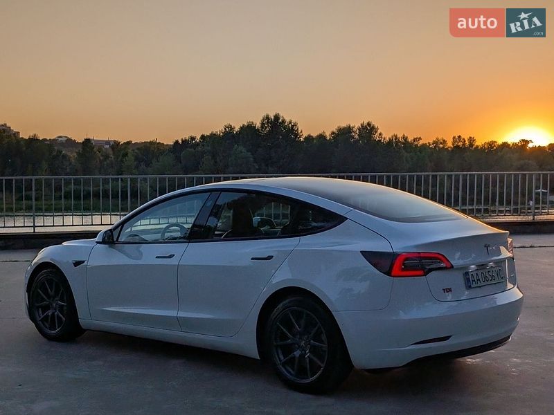 Tesla Model 3 2022 Tesla Model 3 2022