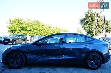 Седан Tesla Model 3 2024 в Дрогобыче