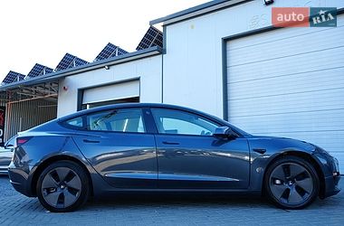 Седан Tesla Model 3 2024 в Дрогобыче