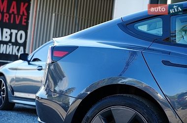 Седан Tesla Model 3 2024 в Дрогобыче