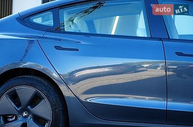 Седан Tesla Model 3 2024 в Дрогобыче