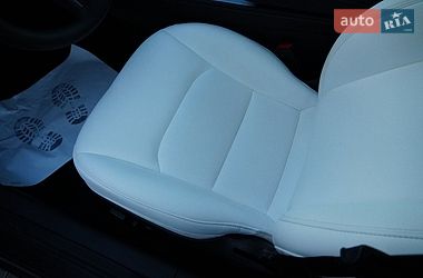Седан Tesla Model 3 2024 в Дрогобыче