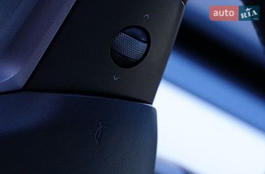 Седан Tesla Model 3 2024 в Дрогобыче