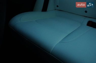 Седан Tesla Model 3 2024 в Дрогобыче