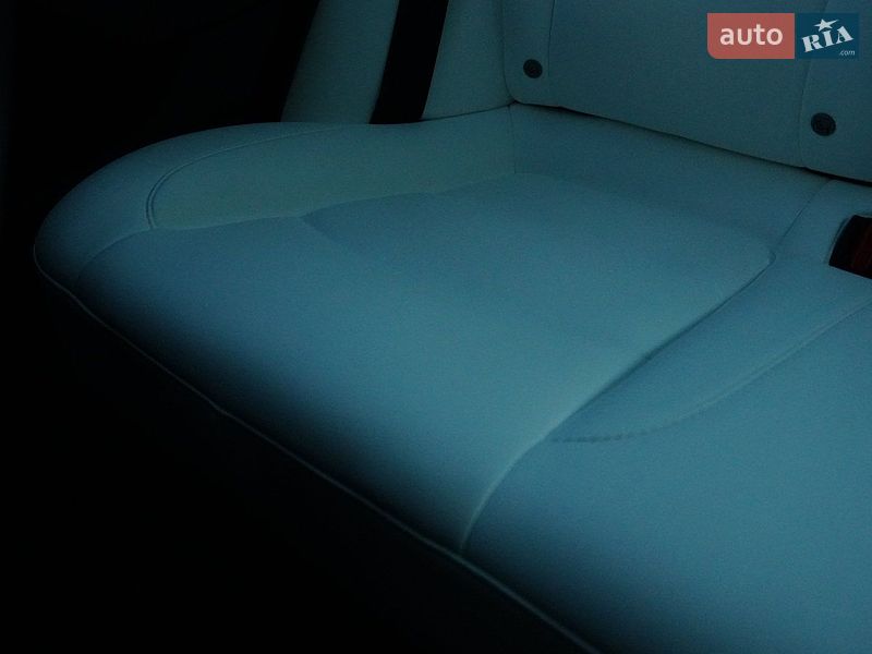 Седан Tesla Model 3 2024 в Дрогобыче