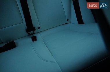 Седан Tesla Model 3 2024 в Дрогобыче