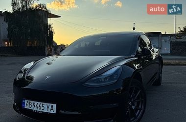 tesla model-3 2021 в Киев от профессионального продавца Олексій