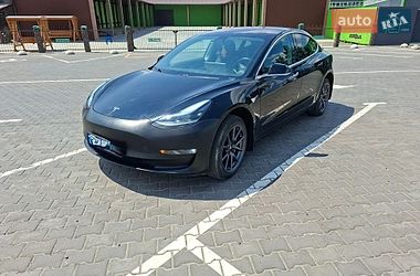 Седан Tesla Model 3 2019 в Вознесенске