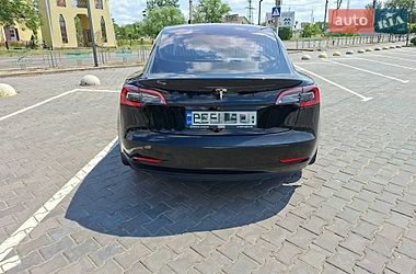 Седан Tesla Model 3 2019 в Вознесенске