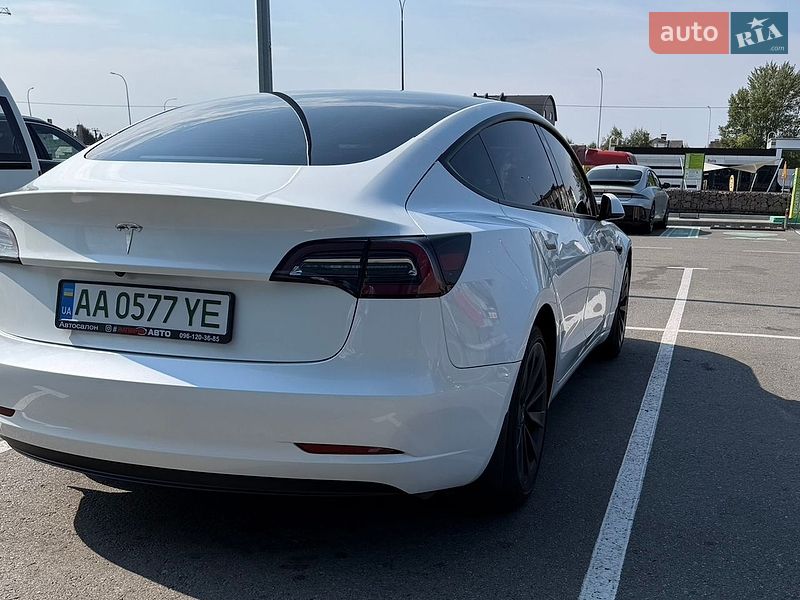 Седан Tesla Model 3 2023 в Києві фото 3 Седан Tesla Model 3 2023 в Києві