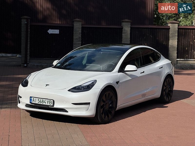 Tesla Model 3 2021